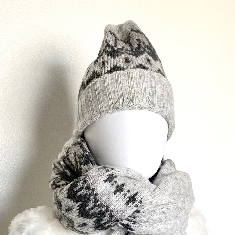 NWT Abercrombie & Fitch Hat